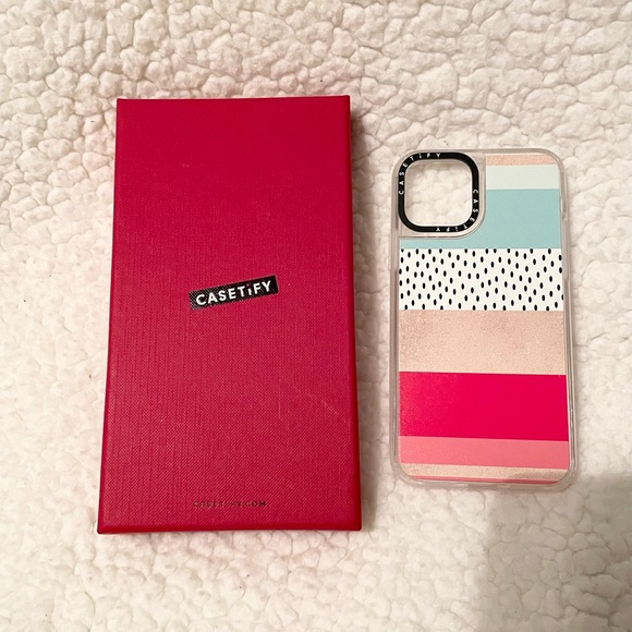 NWOT Casetify iPhone 12 Case - Picture 2 of 5